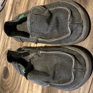 Boys shoes